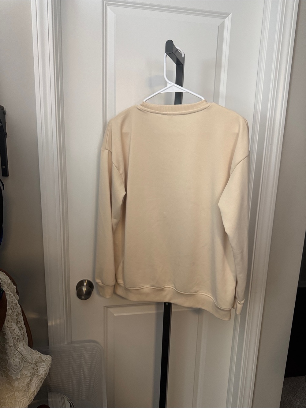 Cream Graphic 'Love Like Jesus' Crewneck Sweatshirt - Picture 2 of 2